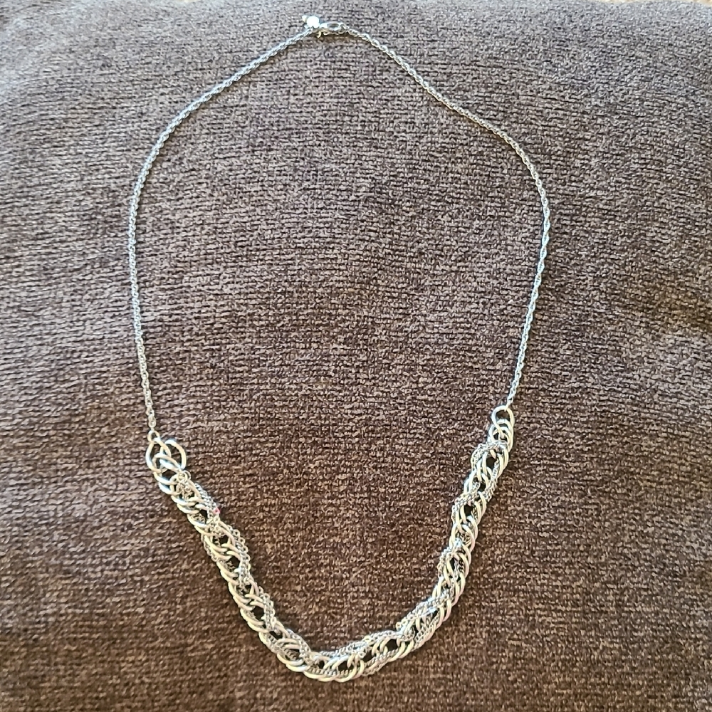 Elegant Silver Chain Necklace